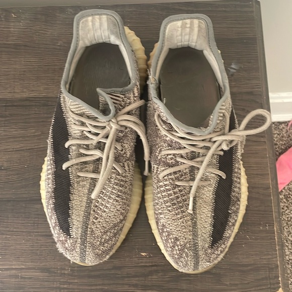 Yeezy boost 350 - Picture 1 of 5